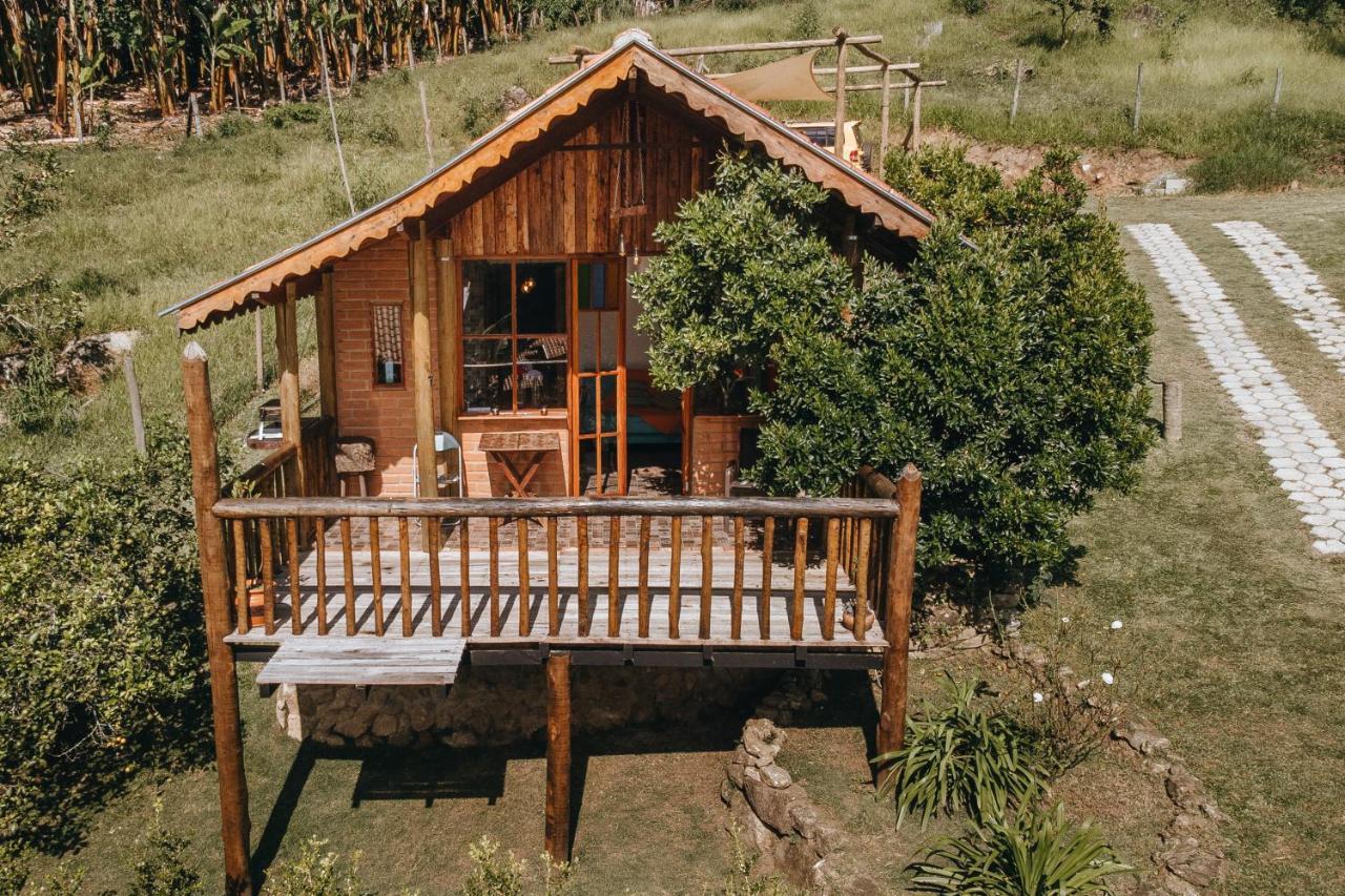 Chale Refugio Da Pedra Sp Villa Sao Bento do Sapucai Exterior photo