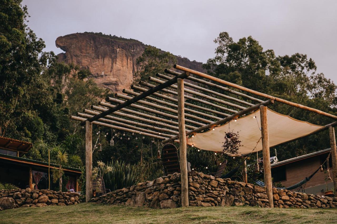 Chale Refugio Da Pedra Sp Villa Sao Bento do Sapucai Exterior photo